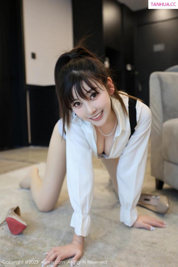 夏希子  [XiuRen]高清写真图 2023.05.09 No.6700 夏希 新人美腿第40张图片